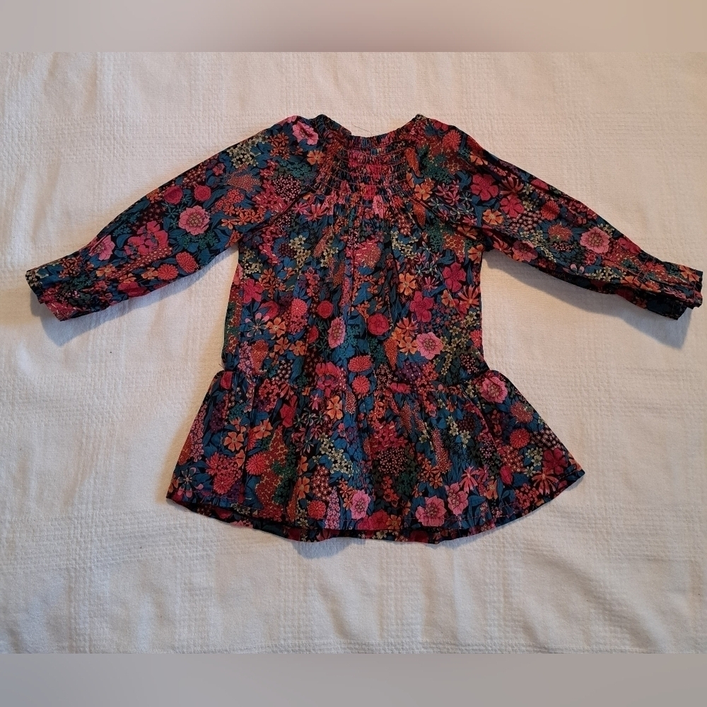 Peek girls size 3-6 months long sleeved floral dress, euc